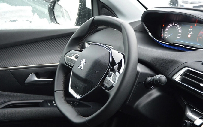 Peugeot 5008 cena 103900 przebieg: 21100, rok produkcji 2021 z Sopot małe 379